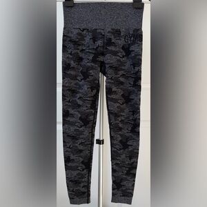 Gymshark Camo Seamless Leggings Black Gray Small